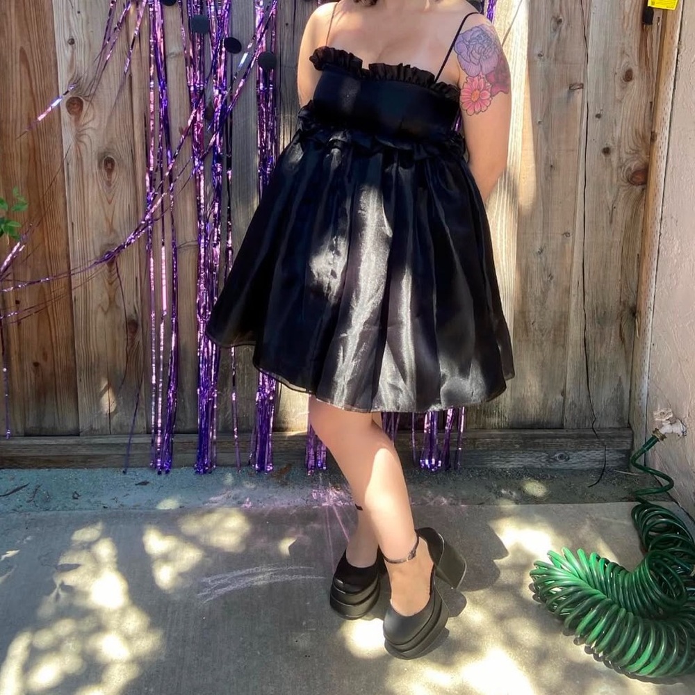 Selkie Black Dress